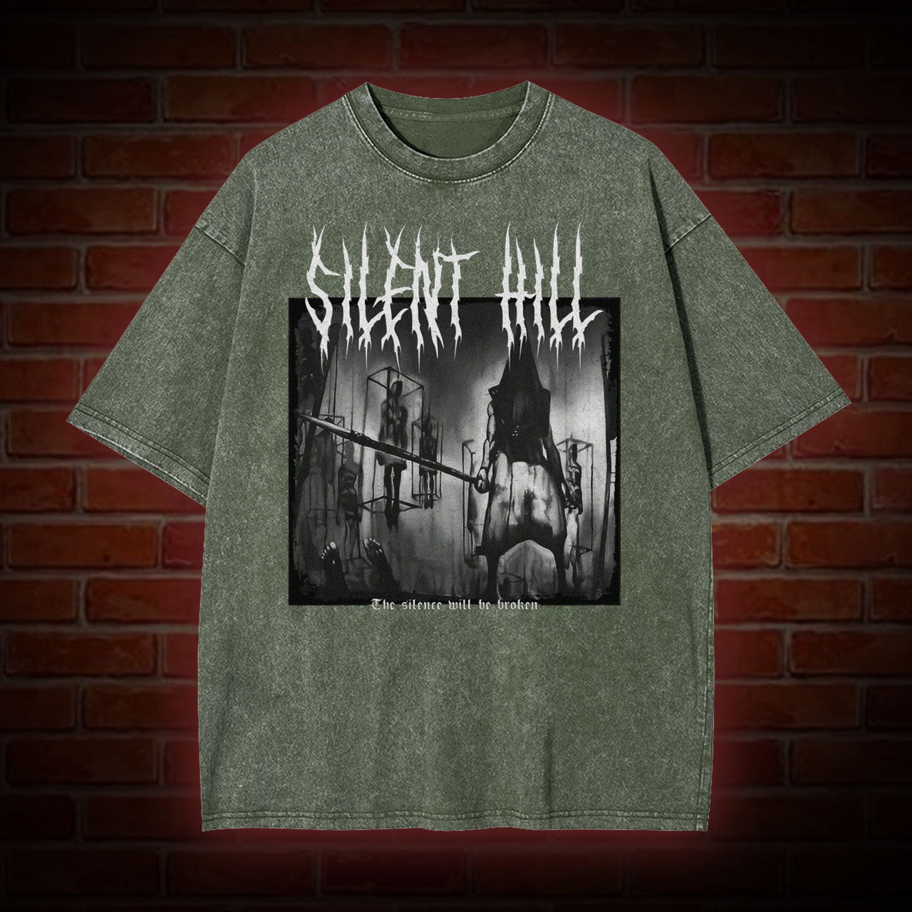 PYRAMID HEAD BACK PRINT WASHED T-SHIRT