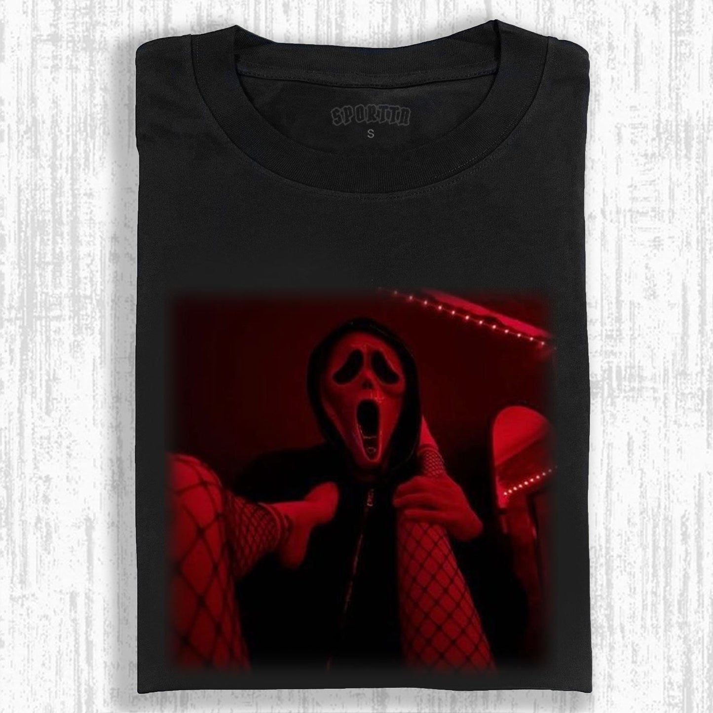 T-SHIRT WITH THE THEME OF THE SCREAM MASK