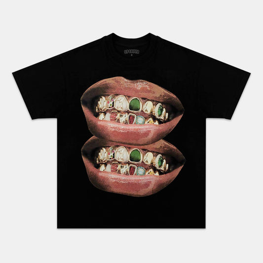GOLD &amp; JADE UNIQUE GRILLS LIP PRINT TEE