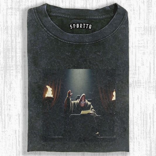 PATRICK STAR SITS ON THE THRONE OF POWER TEE