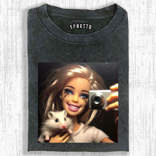 REBELLIOUS BARBIE SELFIE MOMENT TEE 