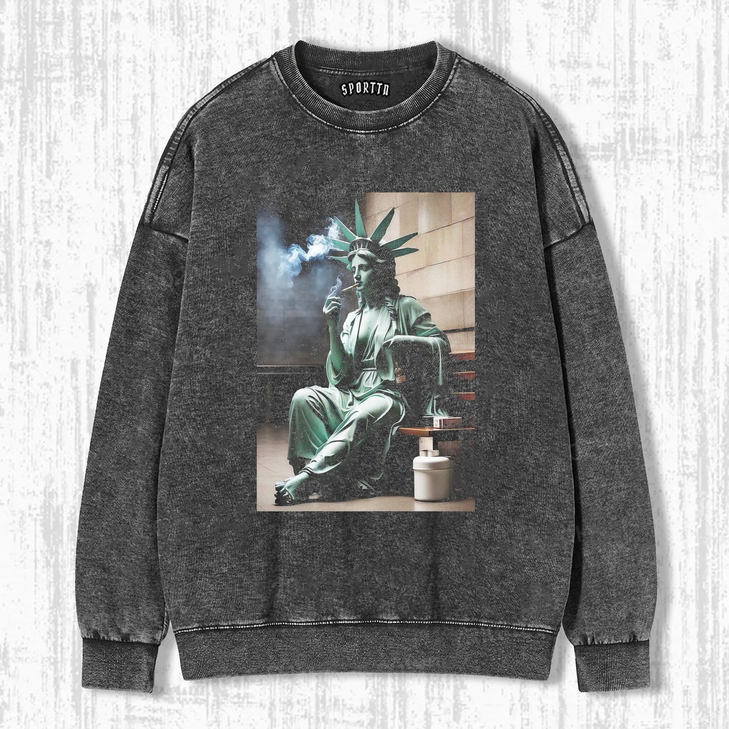 STATUE OF LIBERTY T-SHIRT