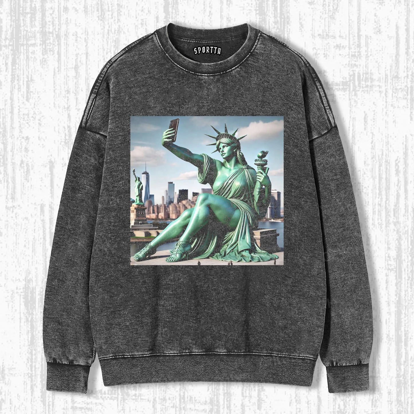 STATUE OF LIBERTY T-SHIRT