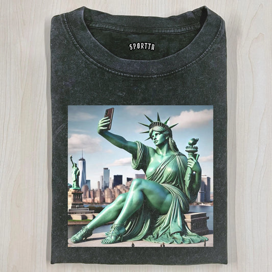 STATUE OF LIBERTY T-SHIRT
