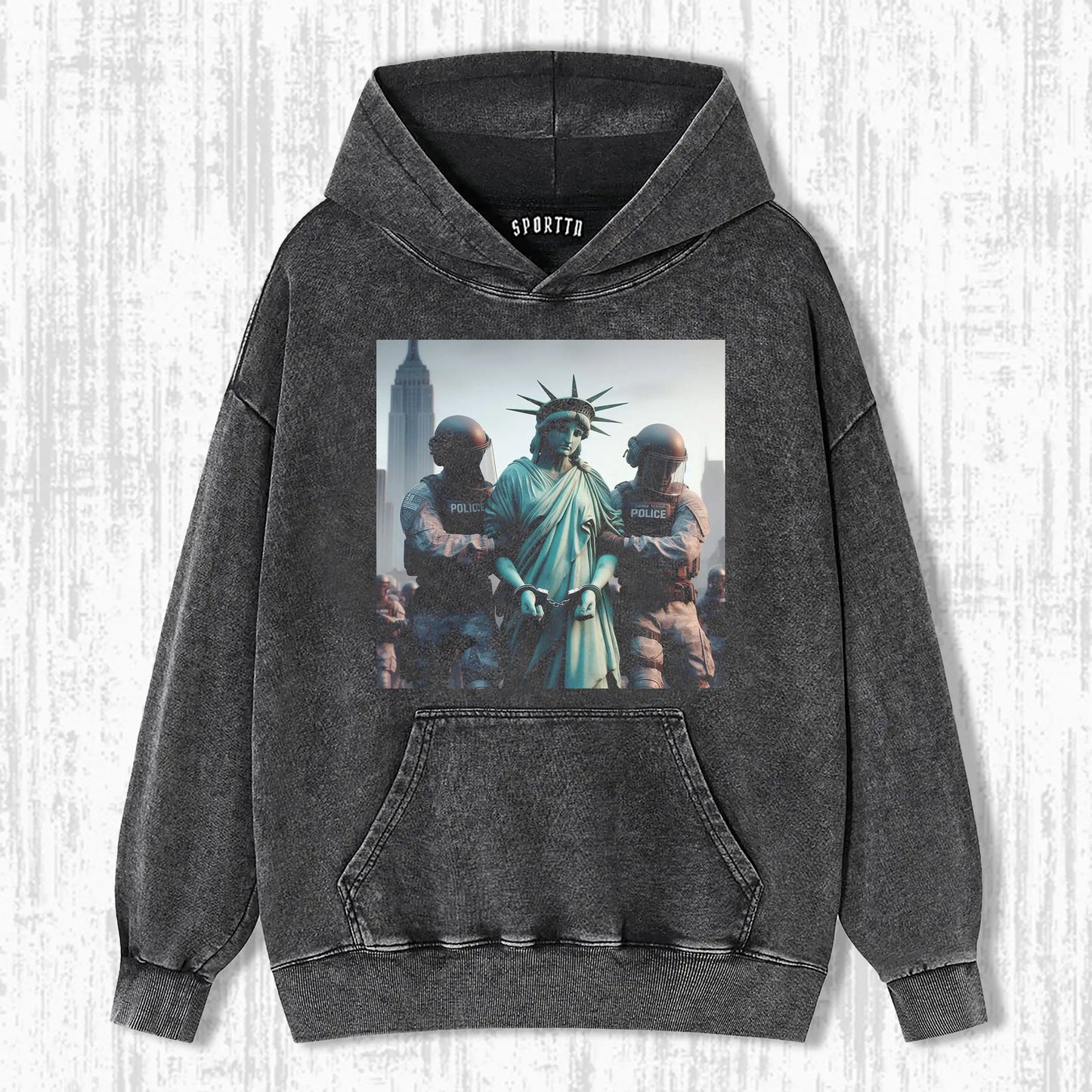 STATUE OF LIBERTY T-SHIRT