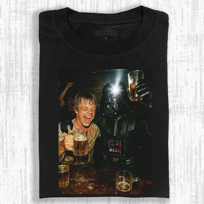 STAR WARS FUN MOMENT DARTH VADER AND LUKE'S 'CHEERS' T-SHIRT