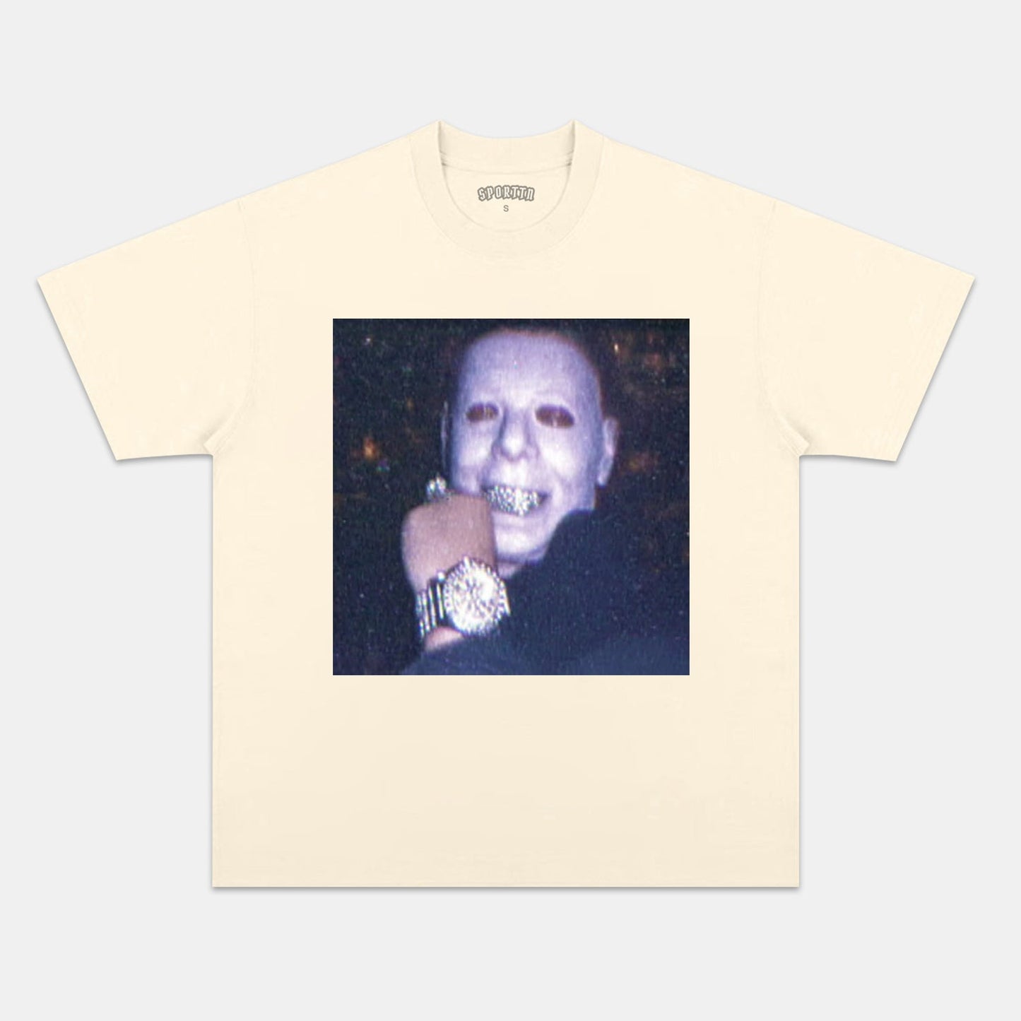 STREET STYLE &amp; MICHAEL MYERS TEE