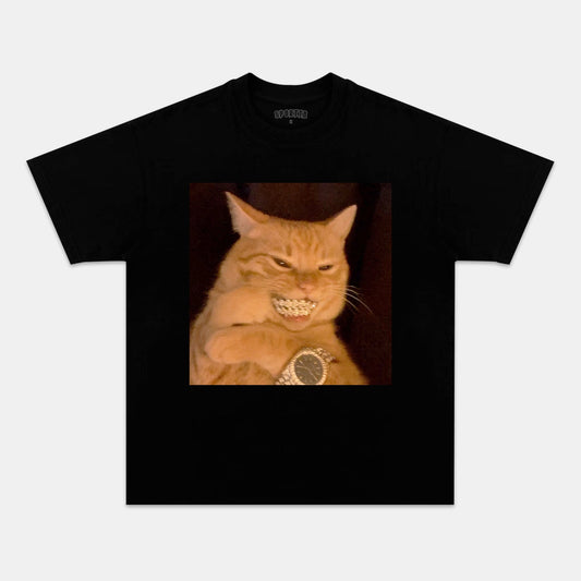 STREET STYLE &amp; CAT TEE